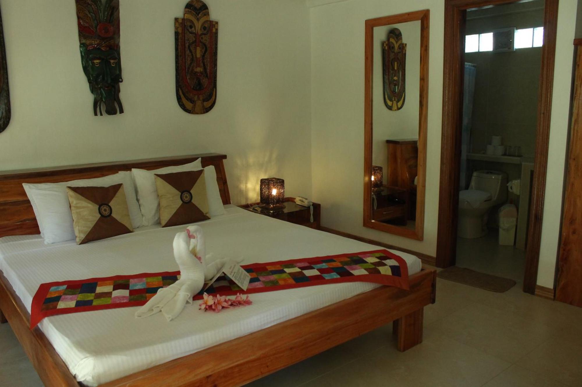 Nigi Nigi Nu Noos 'E' Nu Nu Noos Hotel Balabag  ห้อง รูปภาพ