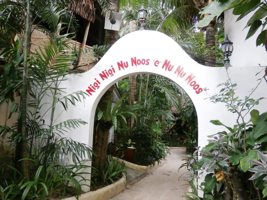 Nigi Nigi Nu Noos 'E' Nu Nu Noos Hotel Balabag  ภายนอก รูปภาพ